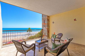 Beautiful Oceanfront Condo / Sonoran Sky Resort 306